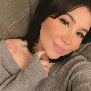 Meet your Posher, Aurora